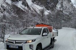 4 X4 L200